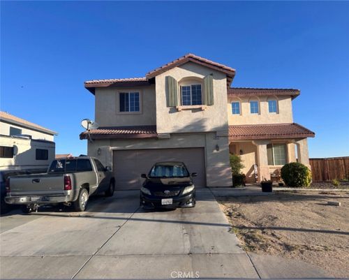 9878 Maple Ct, Adelanto, CA, 92301-3531 | Card Image
