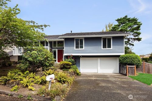 12130 Se 47th Pl, Bellevue, WA, 98006-2809 | Card Image