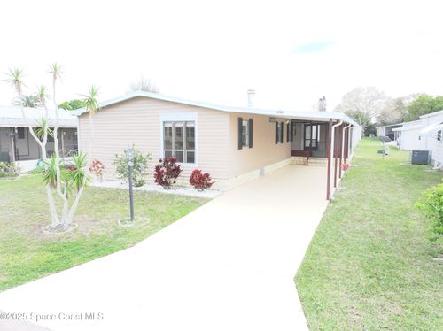 559 Tarpon Dr, Barefoot Bay, FL, 32976-2564 | Card Image