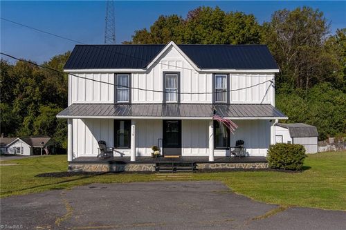 5110 Carmichael St, Walkertown, NC, 27051-9684 | Card Image