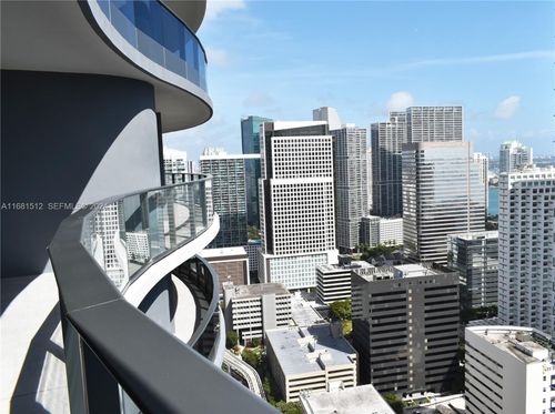 3307-1000 Brickell Plz, Miami, FL, 33131-3833 | Card Image