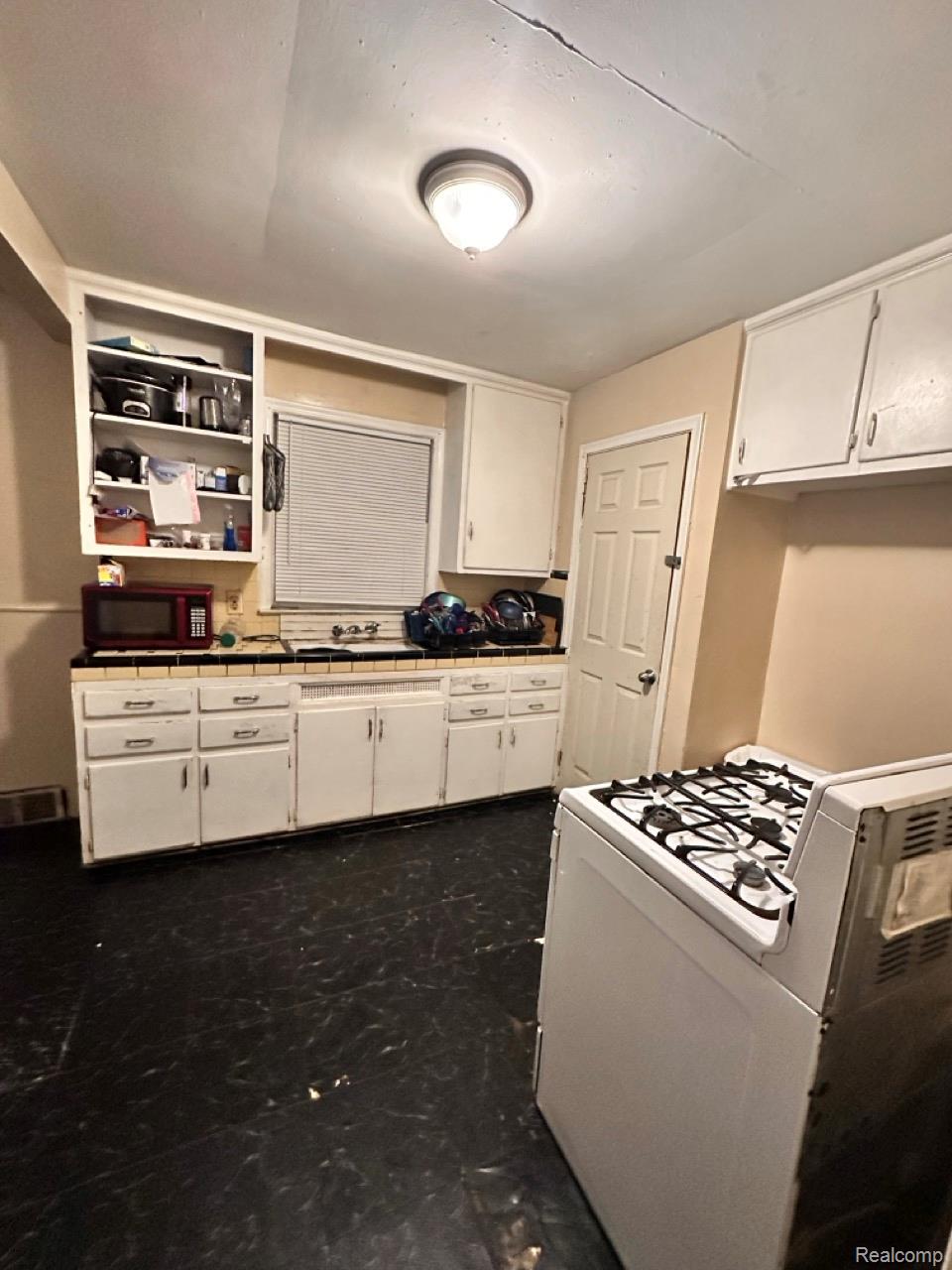 Residential in Detroit 5