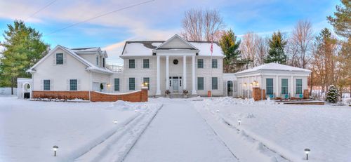 6800 Wheaton Rd, Jackson, MI, 49201-7208 | Card Image