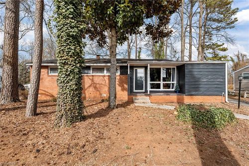 2512 Westmoreland Dr, Greensboro, NC, 27408-5323 | Card Image