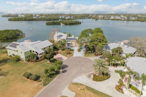600 Soundview Dr, Palm Harbor, FL, 34683-4245 | Card Image