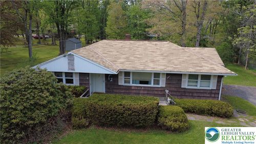 50 Montovision Rd, Mount Pocono, PA, 18344-1306 | Card Image