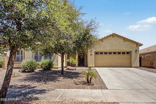 2922 E Eleana Ln, Gilbert, AZ, 85298-5776 | Card Image