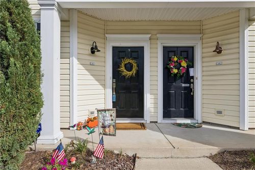 1528 Hambledon Loop, Chesapeake, VA, 23320-3318 | Card Image