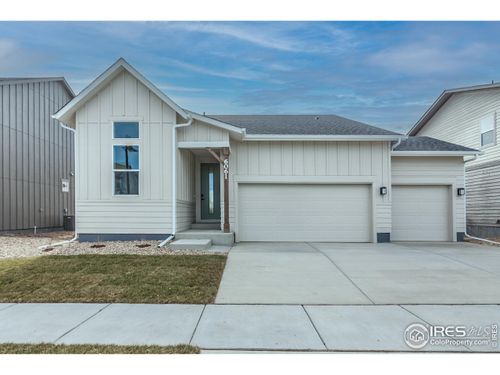 6061 Saddlehorn Dr, Timnath, CO, 80547-4329 | Card Image