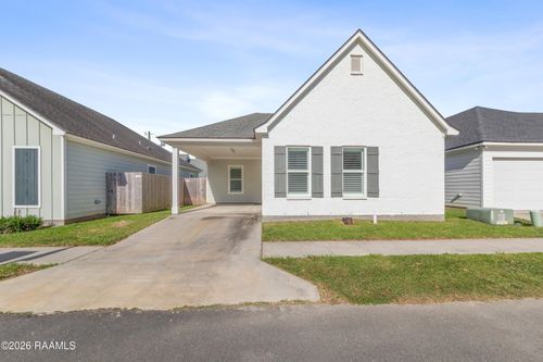 124 Santa Marta Dr, Youngsville, LA, 70592-6350 | Card Image
