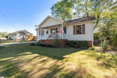 104 Parker Street, House other with 3 bedrooms, 2 bathrooms and null parking in DUNCAN SC | Image 3