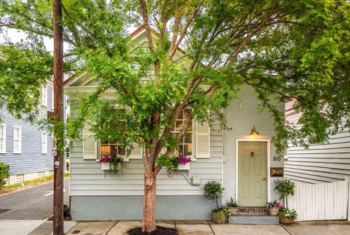 80 Nassau St, Charleston, SC, 29403-4821 | Card Image