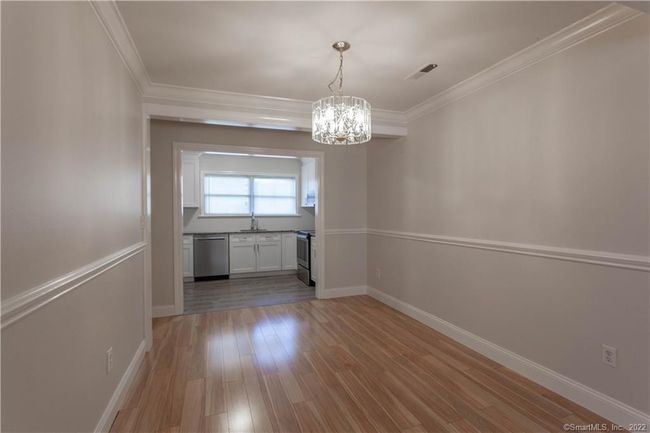 APT-9 - 11 Tuttle St, Condo with 3 bedrooms, 2 bathrooms and 1 parking in Stamford CT | Image 6