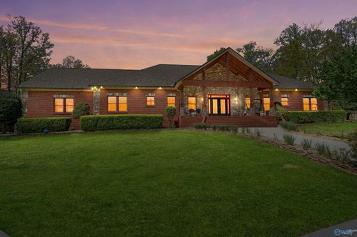 1020 Blowing Cave Rd, Gurley, AL, 35748-8442 | Card Image