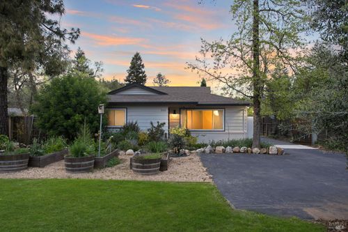 350 Newton Way, Angwin, CA, 94508 | Card Image