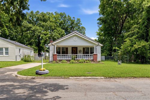 1308 Summit St, Muskogee, OK, 74403-2426 | Card Image