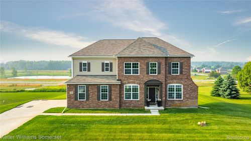 7305 Hillside Ct, Almont, MI, 48003-8940 | Card Image
