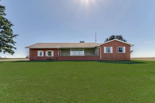 21739 E 500 North Rd, Downs, IL, 61736-9467 | Card Image