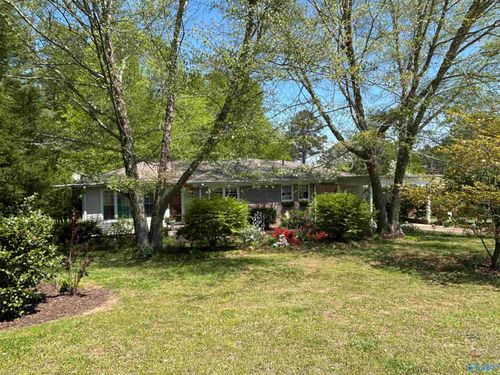 405 Mountain Dr, Gadsden, AL, 35904-3240 | Card Image
