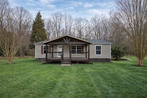 180 Cainbridge Mdws, Demorest, GA, 30535-3037 | Card Image