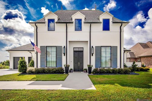 144 Bordeaux Dr, Mathews, LA, 70375-2408 | Card Image