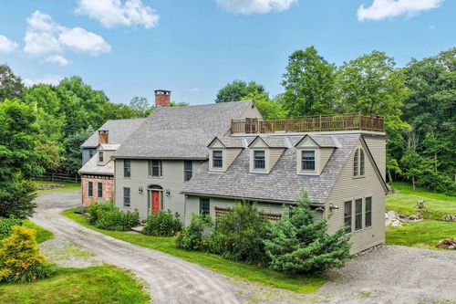 3 Eldredge Rd, Chester, VT, 05143-8701 | Card Image