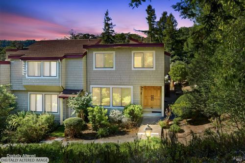 210 Albion Court, Novato, CA, 94947 | Card Image
