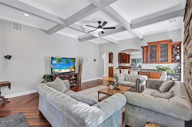 737 25 Th Ave N, House other with 4 bedrooms, 3 bathrooms and null parking in ST PETERSBURG FL | Image 19