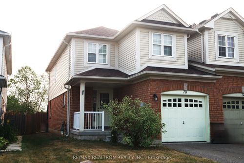 70 Commonwealth Rd, Barrie, ON, L4M0C9 | Card Image