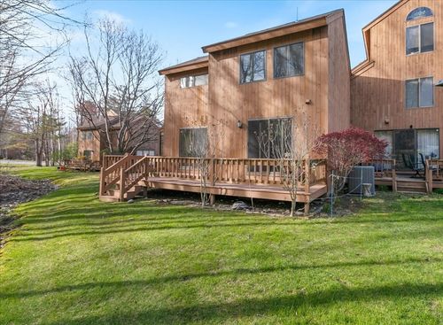 9-9 Eaton Ct, Haverhill, MA, 01832-1173 | Card Image