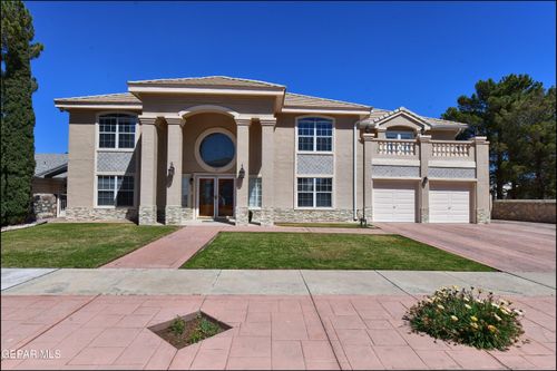573 Bluff Canyon Cir, El Paso, TX, 79912-5145 | Card Image