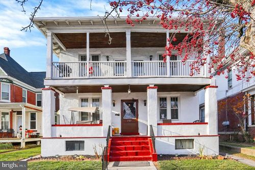 737 Hummel Ave, LEMOYNE, PA, 17043-1833 | Card Image