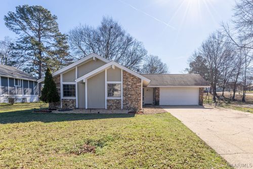 150 Cotton Blossom Rd, Millbrook, AL, 36054-5018 | Card Image