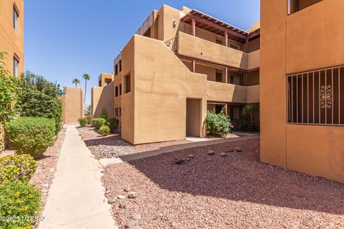 apt-319-1810 E Blacklidge Dr, Tucson, AZ, 85719-2775 | Card Image