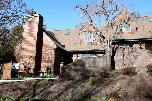 45 Aspen Dr, Basking Ridge, NJ, 07920-1973 | Card Image