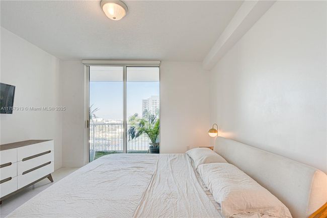 APT-1109 - 1250 S Miami Ave, Condo with 1 bedrooms, 2 bathrooms and null parking in Miami FL | Image 11