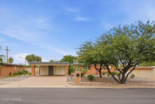 718 N Magda Avenue, Tucson, AZ, 85710 | Card Image