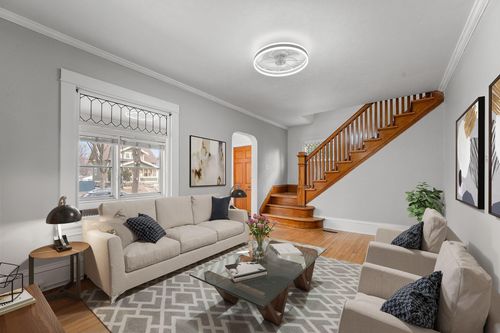 1504 Almond Ave, Saint Paul, MN, 55108-2520 | Card Image