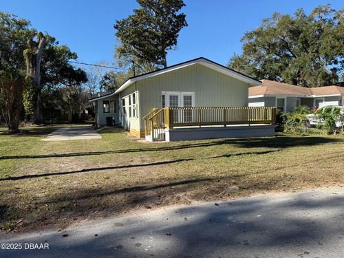 716 Flora St, Daytona Beach, FL, 32114-1910 | Card Image