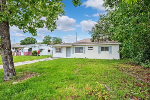 7891 67th St N, PINELLAS PARK, FL, 33781-2046 | Card Image