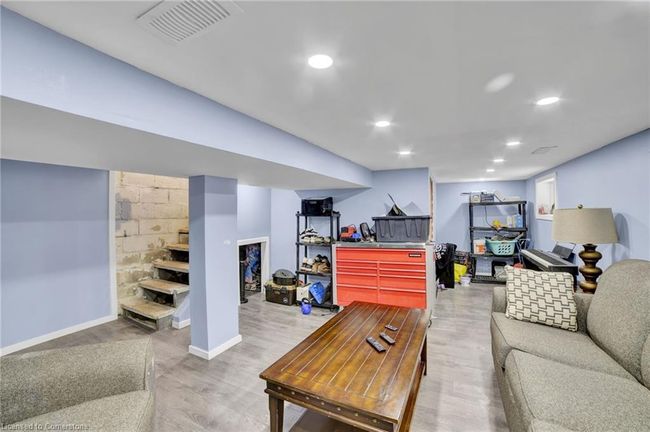 6 Frederick Ave, House other with 3 bedrooms, 2 bathrooms and 2 parking in Hamilton ON | Image 35