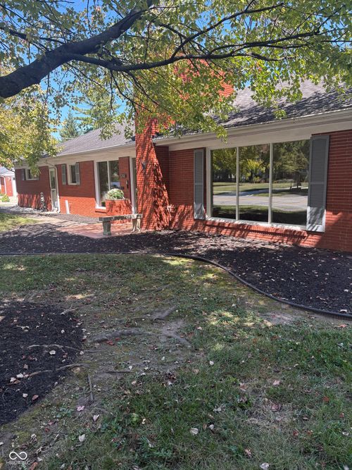 1921 Washington St, Columbus, IN, 47201-5130 | Card Image