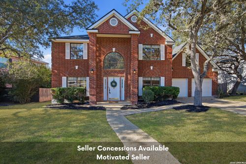 15707 Dawn Crst, San Antonio, TX, 78248-1726 | Card Image