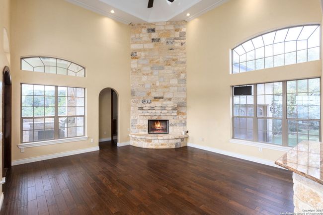 192 County Road 2812, House other with 5 bedrooms, 4 bathrooms and null parking in Mico TX | Image 15