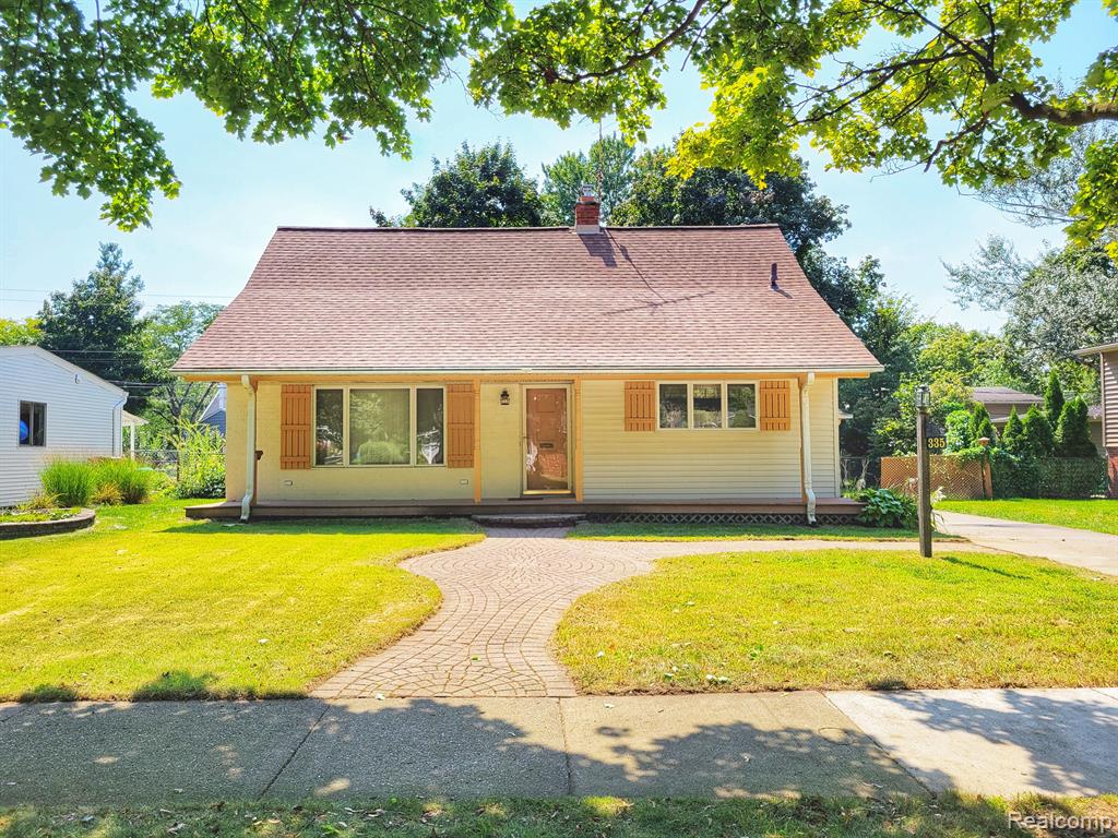 Burroughs St, Plymouth, MI 48170