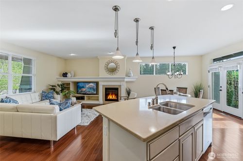 13233 239th Way Ne, Redmond, WA, 98053-6272 | Card Image