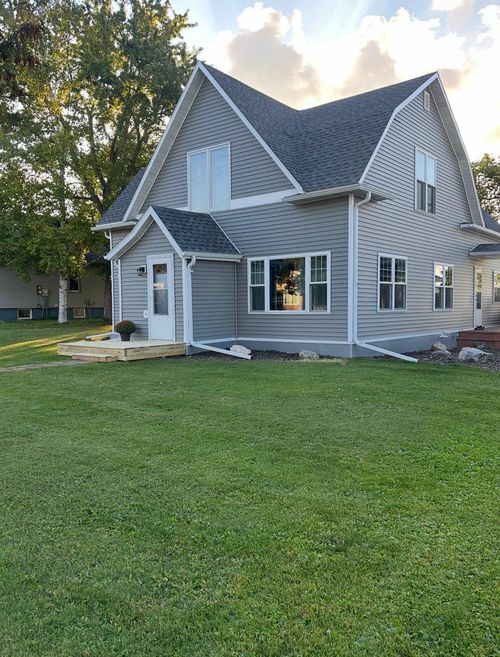 307 Vance Ave S, Erskine, MN, 56535-4003 | Card Image