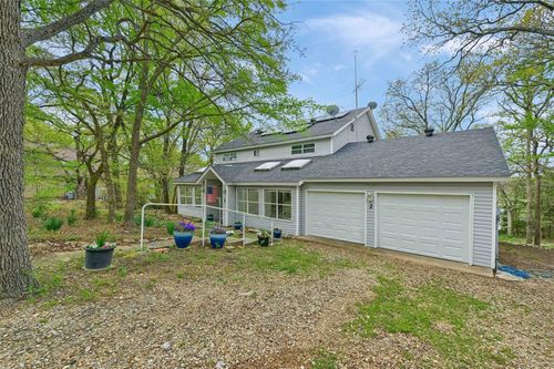 2 Harborview Cir, Denison, TX, 75020-0436 | Card Image
