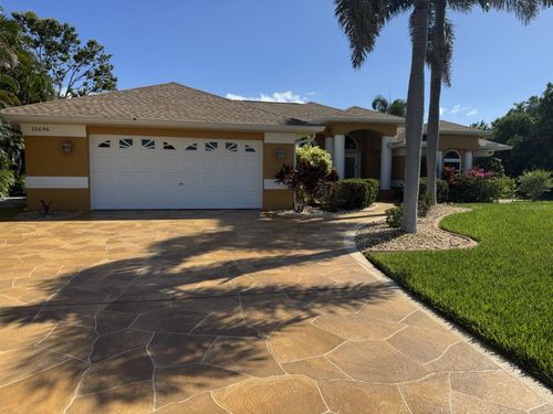 15696 Hennipen Cir, Port Charlotte, FL, 33981-4654 | Card Image