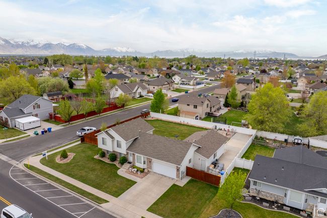 Bird's eye view with a residential view and a mountain view | Image 62